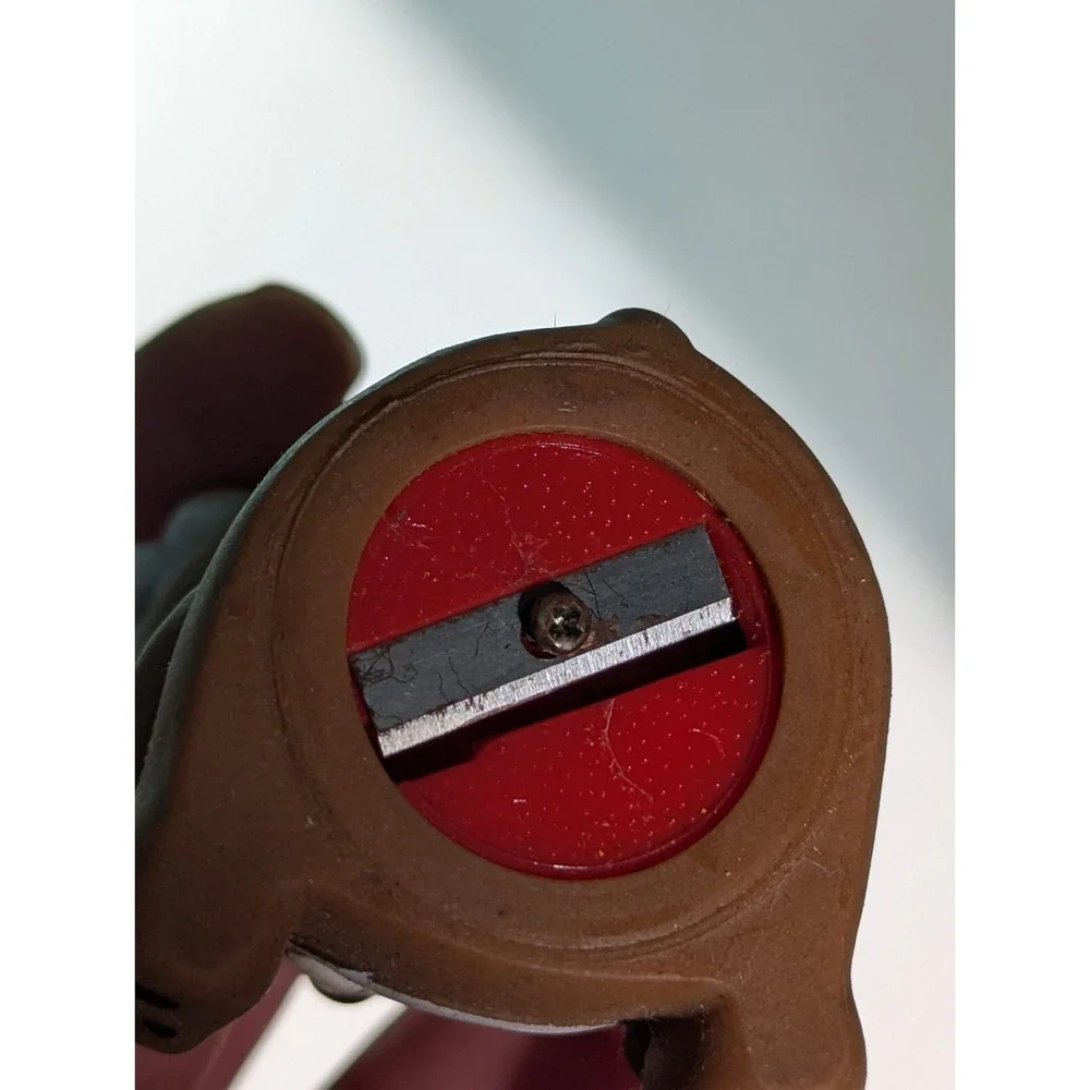 N/A vintage plastic